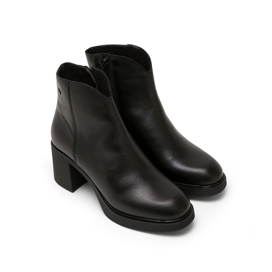 Ankle Boots MISWEAR | Black Leather Ankle Boots With V-Cut