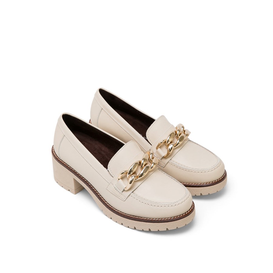 Shoes PITILLOS | Beige Leather Mid-Heel Loafers With Chain Detail